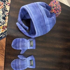 L.L. Bean Cozy Blue Fleece Hat and Mittens